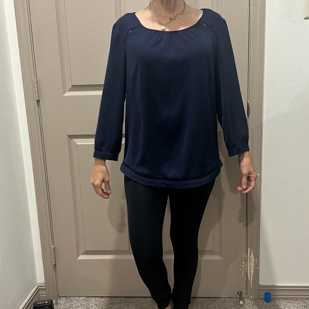 J. Crew womens scoop neck silky blouse